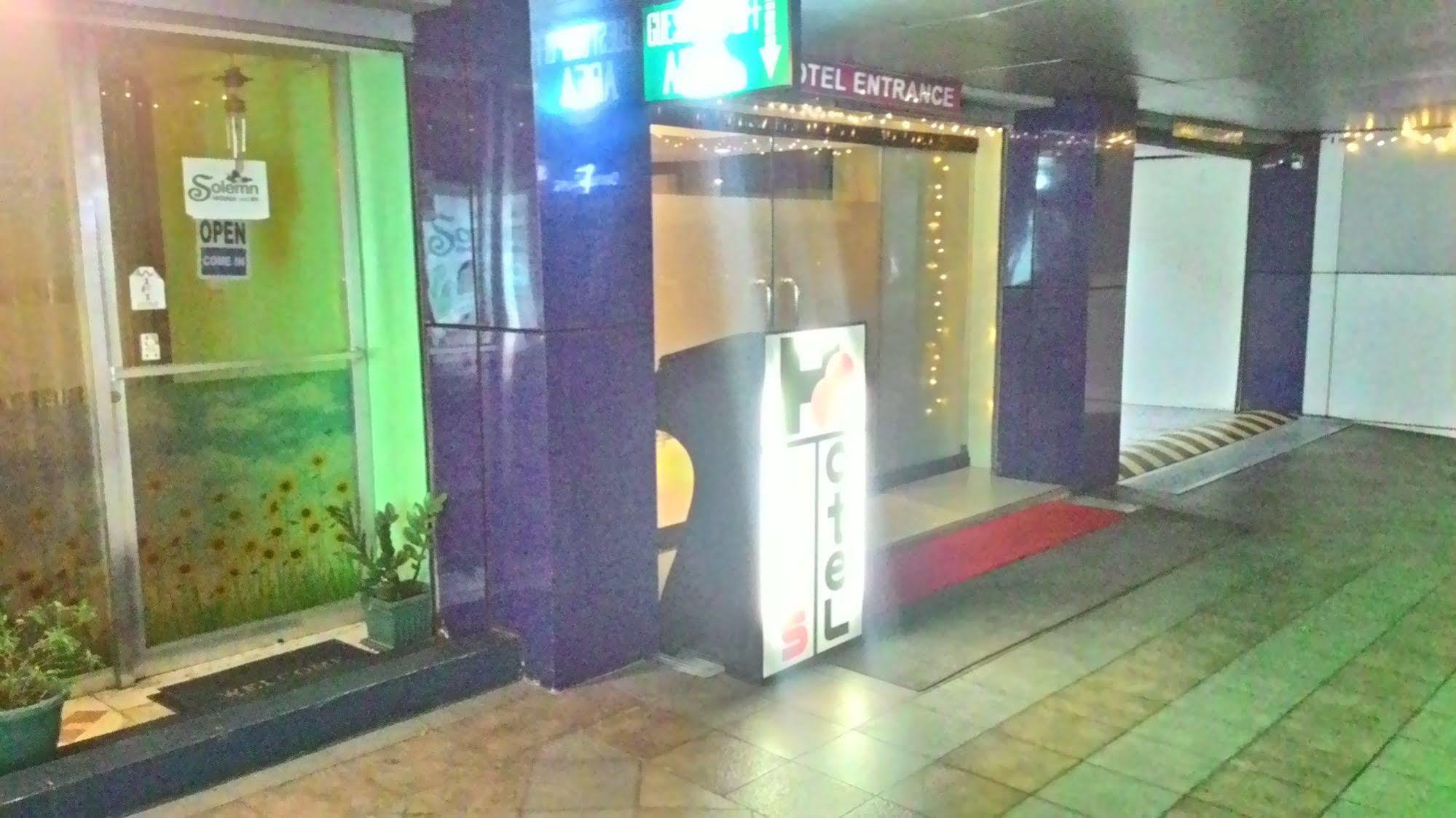 Harts Hotel-Ciudad Quezon Exterior foto